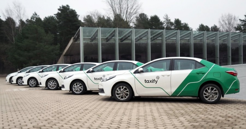 Подключение к новому такси Taxify 500р бонус.