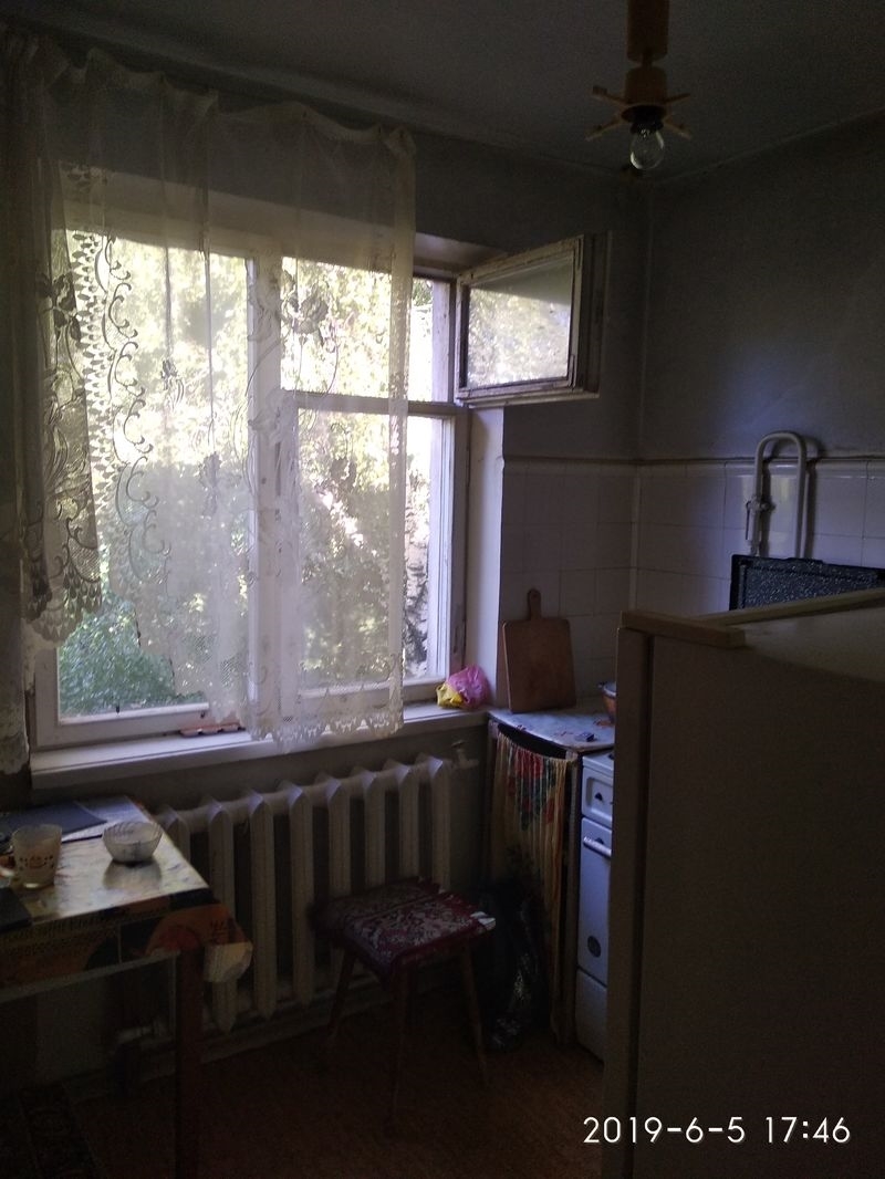 Сдам 1 комнтную квартиру .